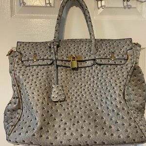 Hand Bag Dimpled Gray